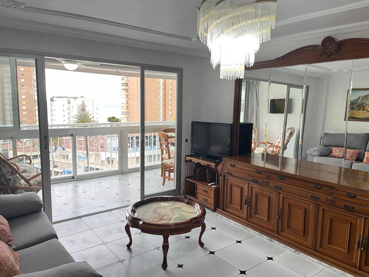 Apartment Seimar Benidorm Con Vistas Al Mar Luaran gambar