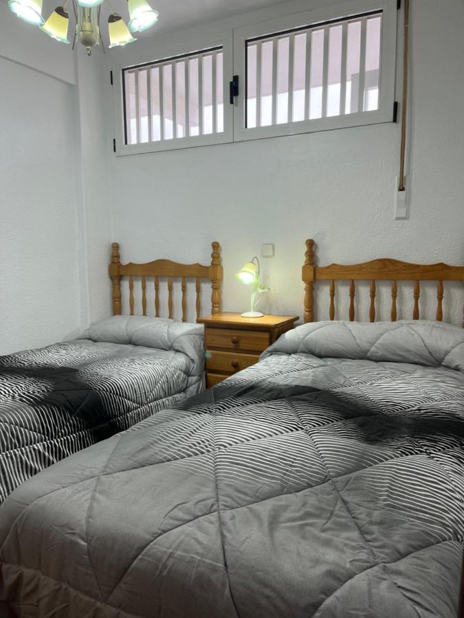 Apartment Seimar Benidorm Con Vistas Al Mar Luaran gambar