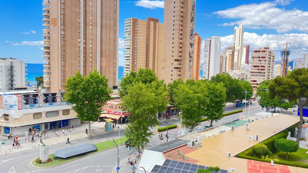 Apartment Seimar Benidorm Con Vistas Al Mar Luaran gambar